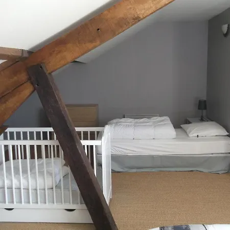 度假居 2min De 索米尔